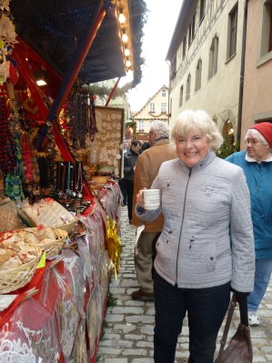 Sally Likes Gluhwein